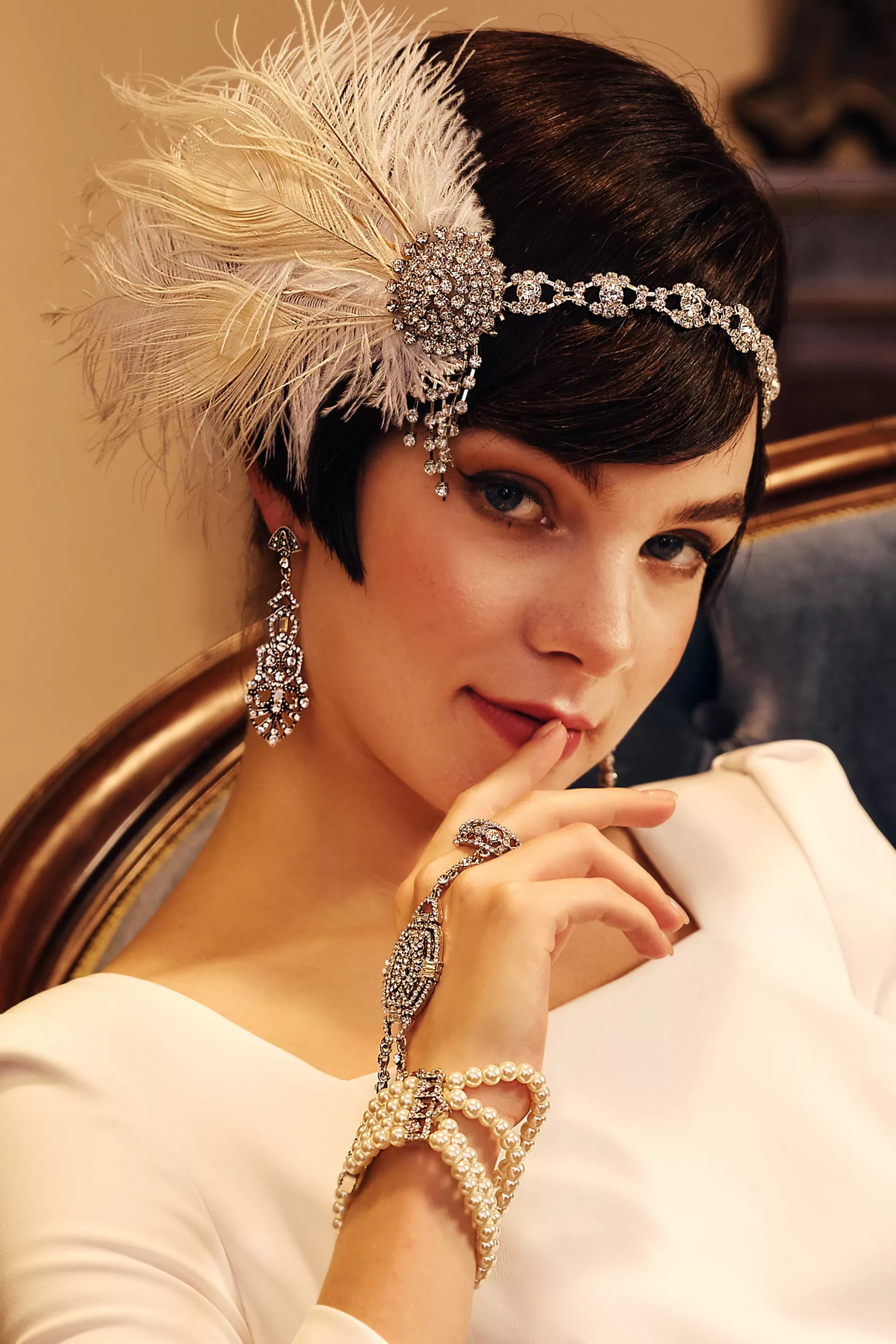 Rhinestone Chain Feather Headpiece-BABEYOND Best